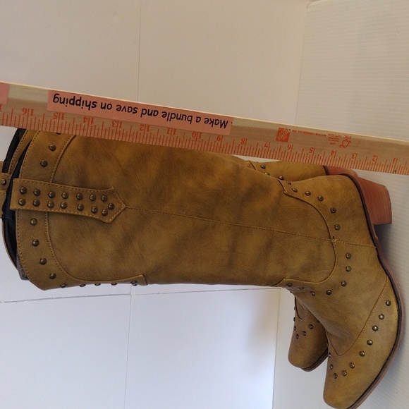 Woman’s Studded Vintage Cowgirl Western Boots Size 39 - Picture 5 of 7